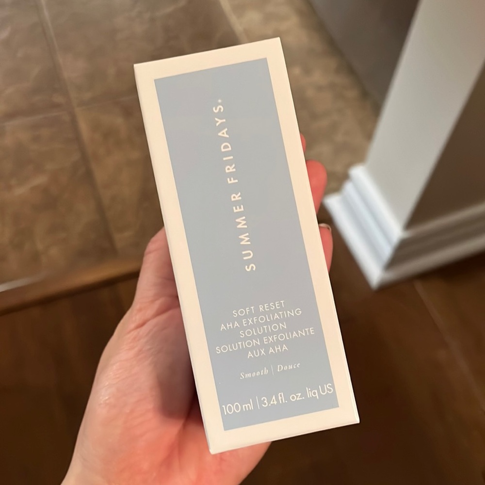 BNIB Summer Fridays Soft Reset Exfoliating Solution